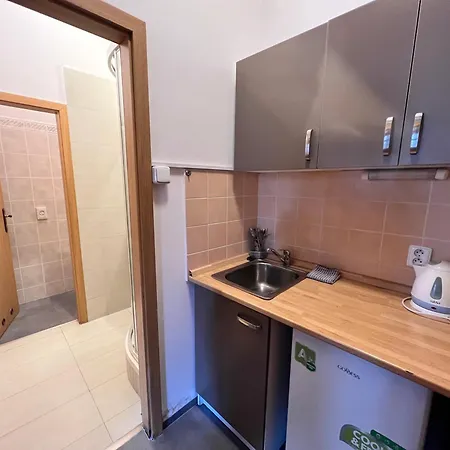 U 자쿠바 게스트하우스 3*